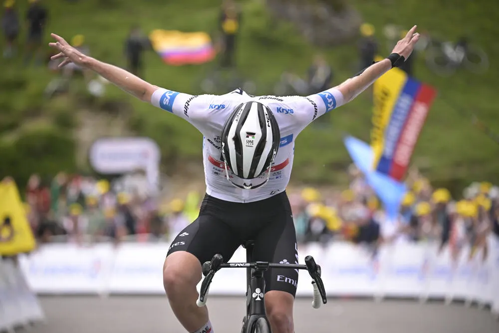 Tadej gana la milan san remo